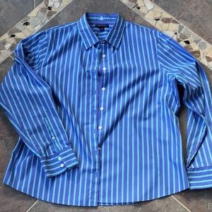 Lands End long sleeve shirt